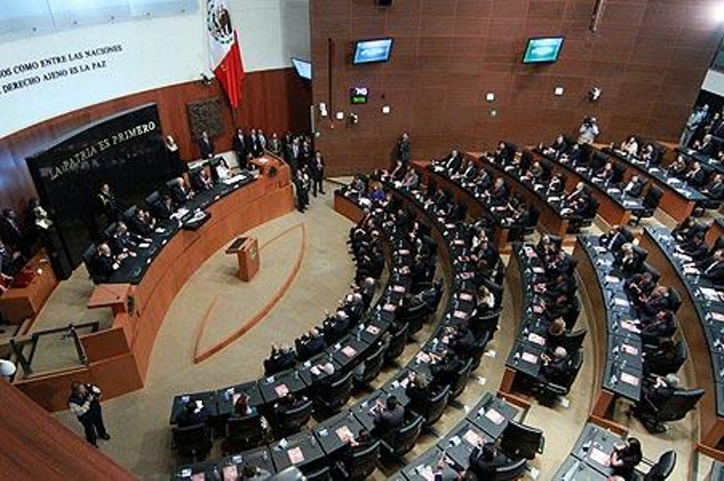 Imagen Senado da carpetazo a desaparición de Poderes en Guanajuato, Tamaulipas y Veracruz