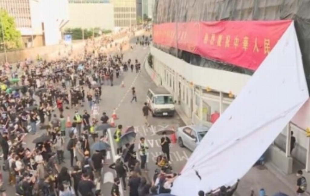Imagen Muere estudiante en Hong Kong, primera víctima mortal de las protestas