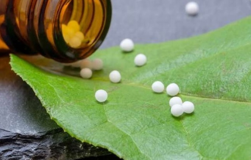 Imagen RAE cambia definición de la homeopatía, ya no es un sistema curativo