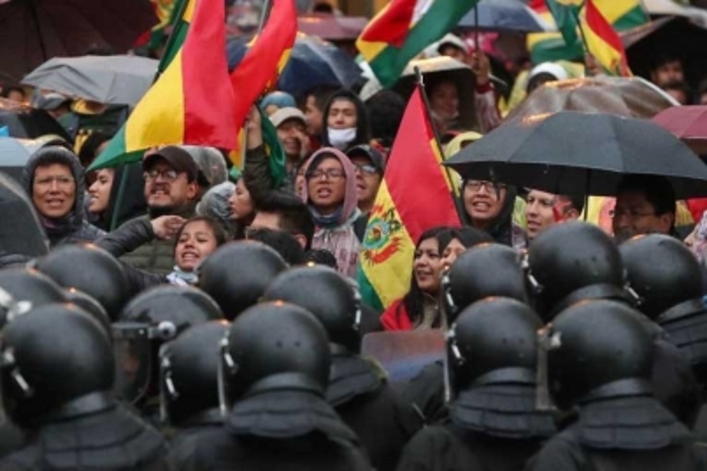 Imagen Policías bolivianos se amotinan (+Video)