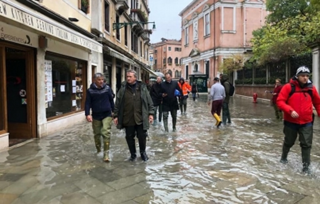 Imagen Señalan que cambio climático pudo provocar marea récord en Venecia