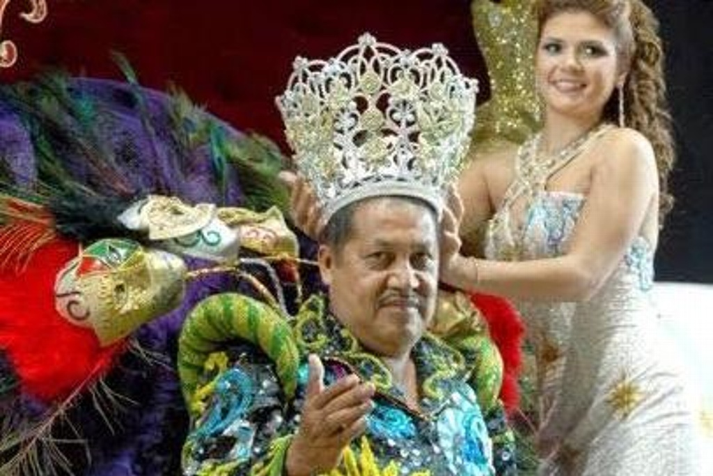 Imagen Consternación en Comité del Carnaval de Veracruz por fallecimimiento de exrey, José Antonio Montenegro 