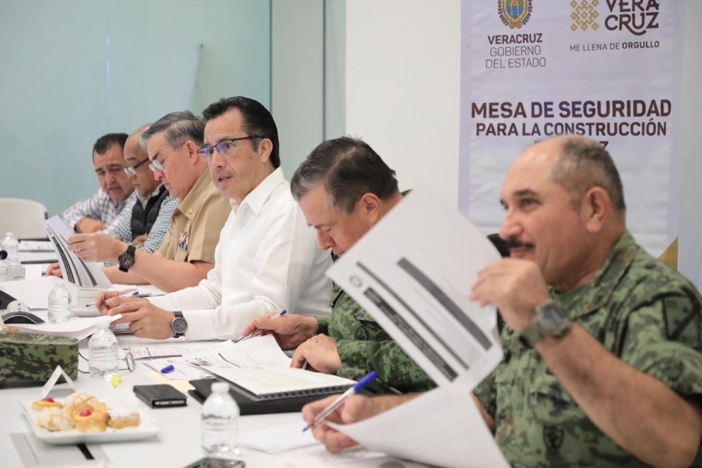 Imagen Gobierno estatal y municipal de Veracruz acuerdan trabajo coordinado en materia de seguridad