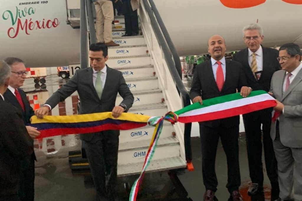 Imagen Reanudan conexión aérea directa entre México y Venezuela