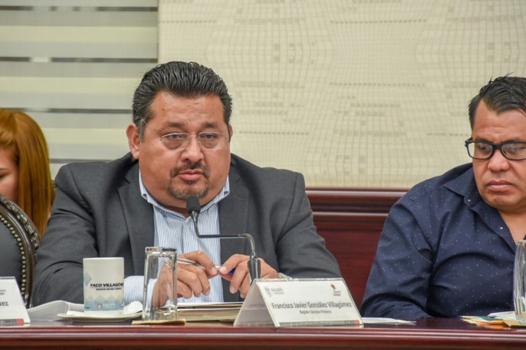 Imagen Comida y dinero, lo que pedían inspectores a comerciantes en Xalapa: Regidor 