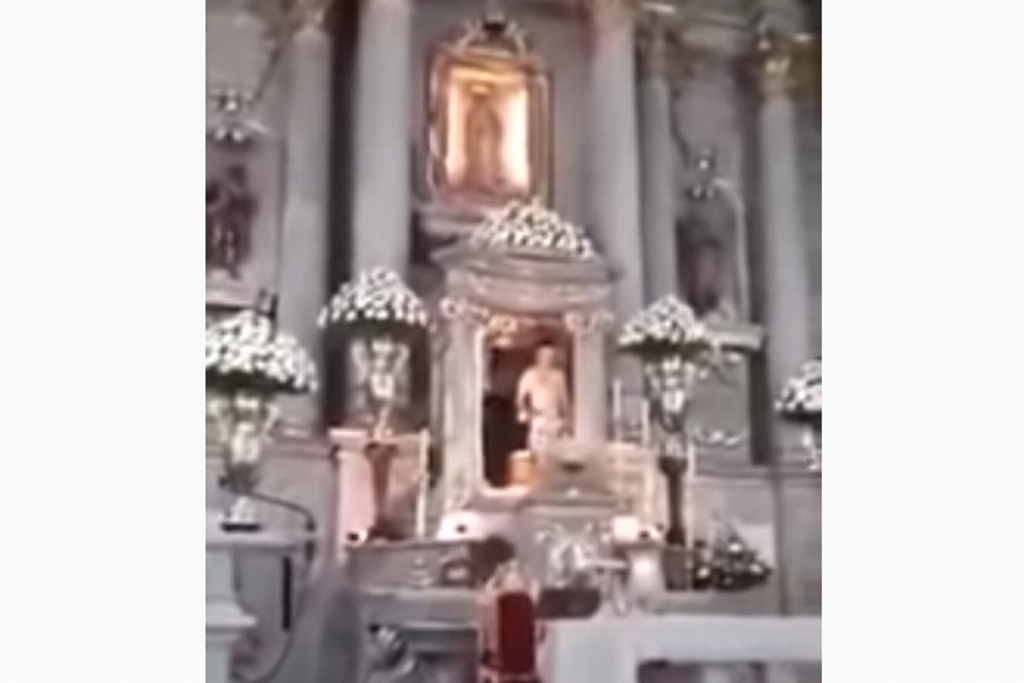 Imagen Sujeto irrumpe en iglesia y ataca a fieles (+Video)