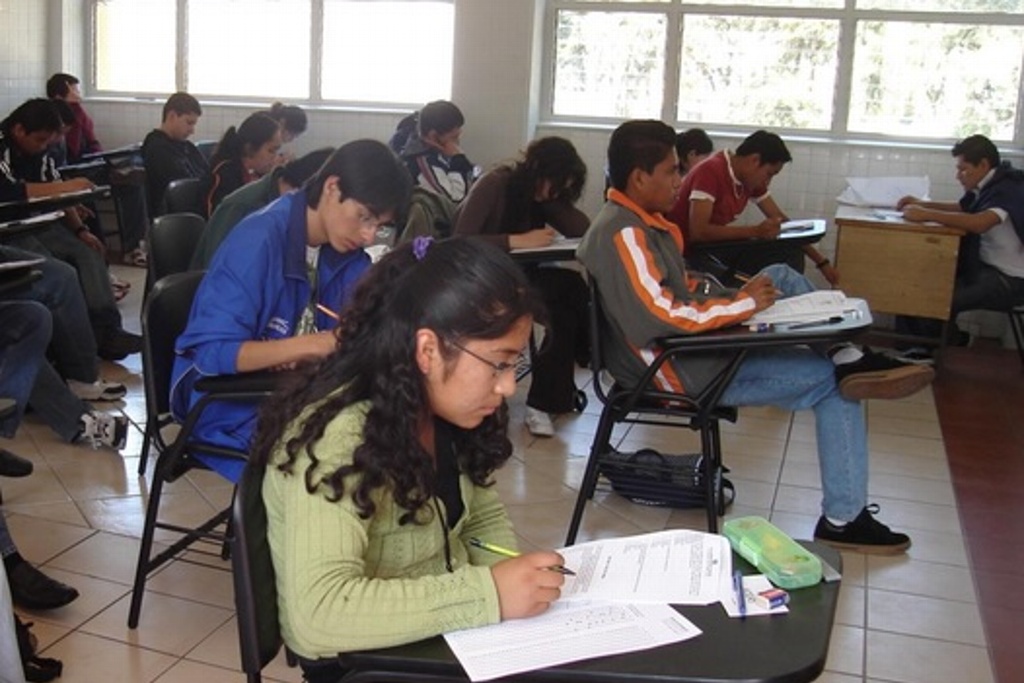 Imagen México, reprobado en Matemáticas, Ciencia y Lectura: OCDE