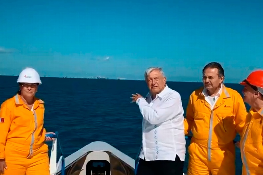 Imagen Cantarell, estratégico en desarrollo de Pemex, destaca López Obrador