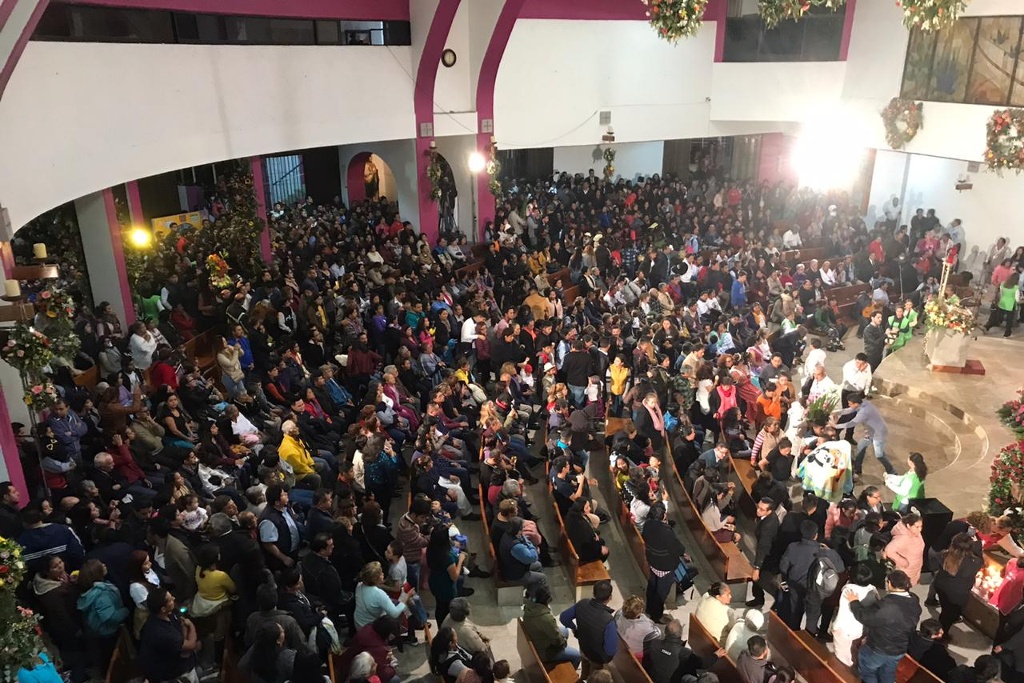 Imagen Más de 700 mil peregrinos han acudido a la Basílica de Guadalupe en Xalapa, Veracruz (+Video)