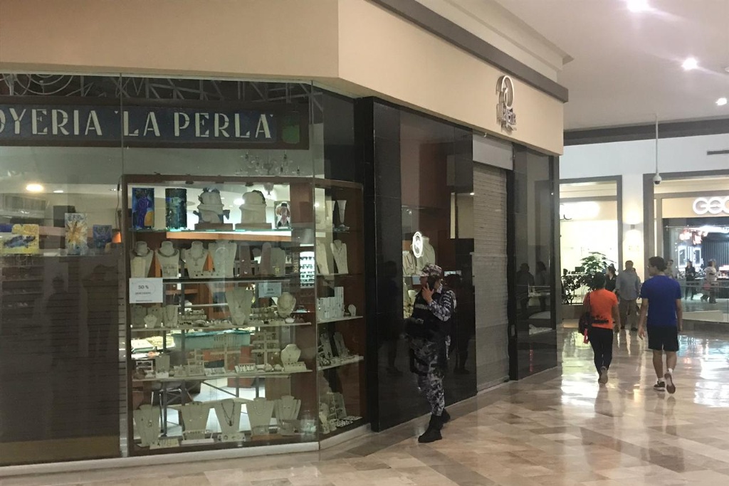 Imagen Asaltan joyería en Plaza Américas en Boca del Río, Veracruz (+video)