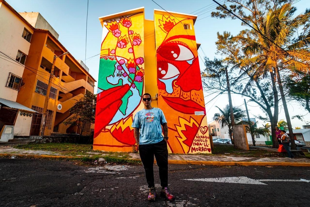 Imagen Concluye Ricardo Cavolo mural en fraccionamiento El Morro de Boca del Río (+fotos)