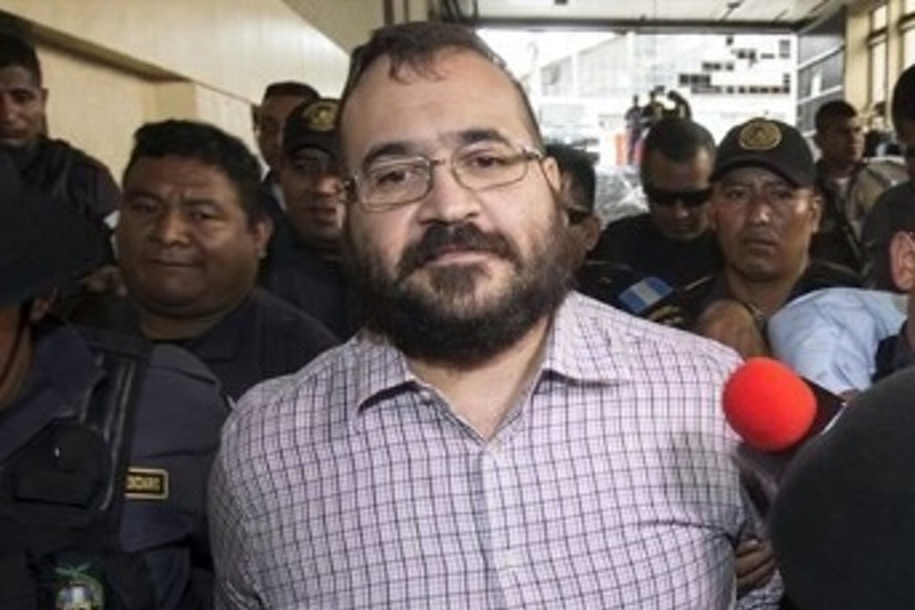 Imagen Impugna Unidad de Inteligencia Financiera amparo a Javier Duarte