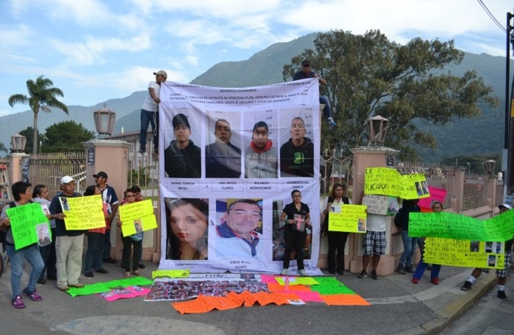 Imagen Suman 652 personas desaparecidas en primer año de Cuitláhuac García