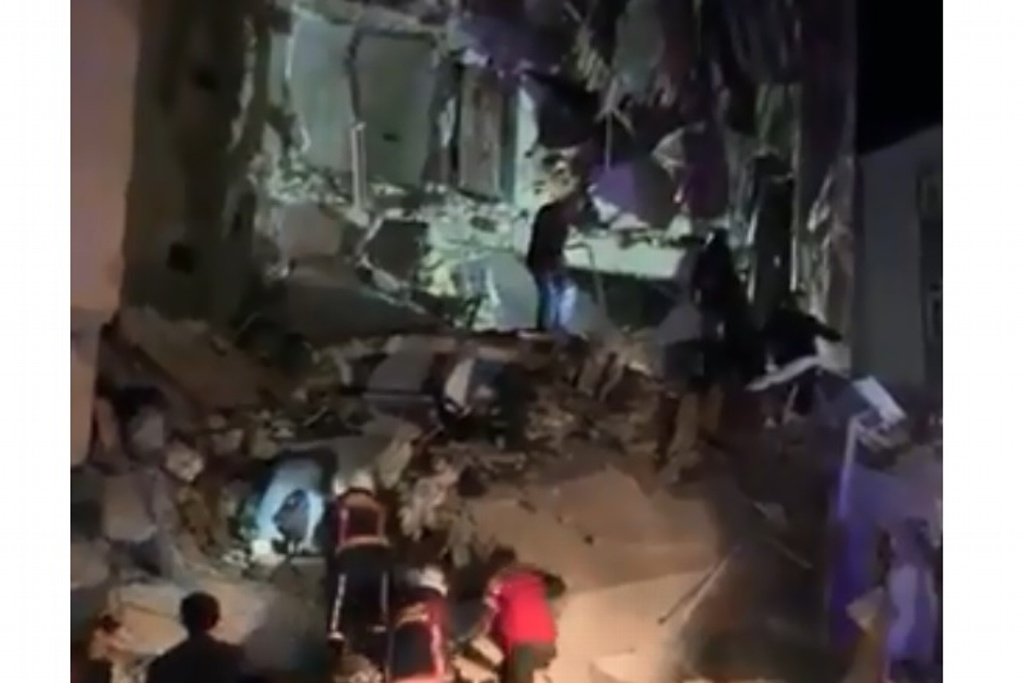 Imagen Terremoto en Turquía deja cuatro muertos y derrumbe de edificios