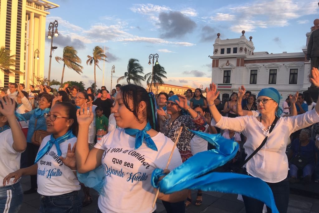 Imagen Grupos pro framilia manifestarán su rechazo al matrimonio igualitario en el Congreso de Veracruz