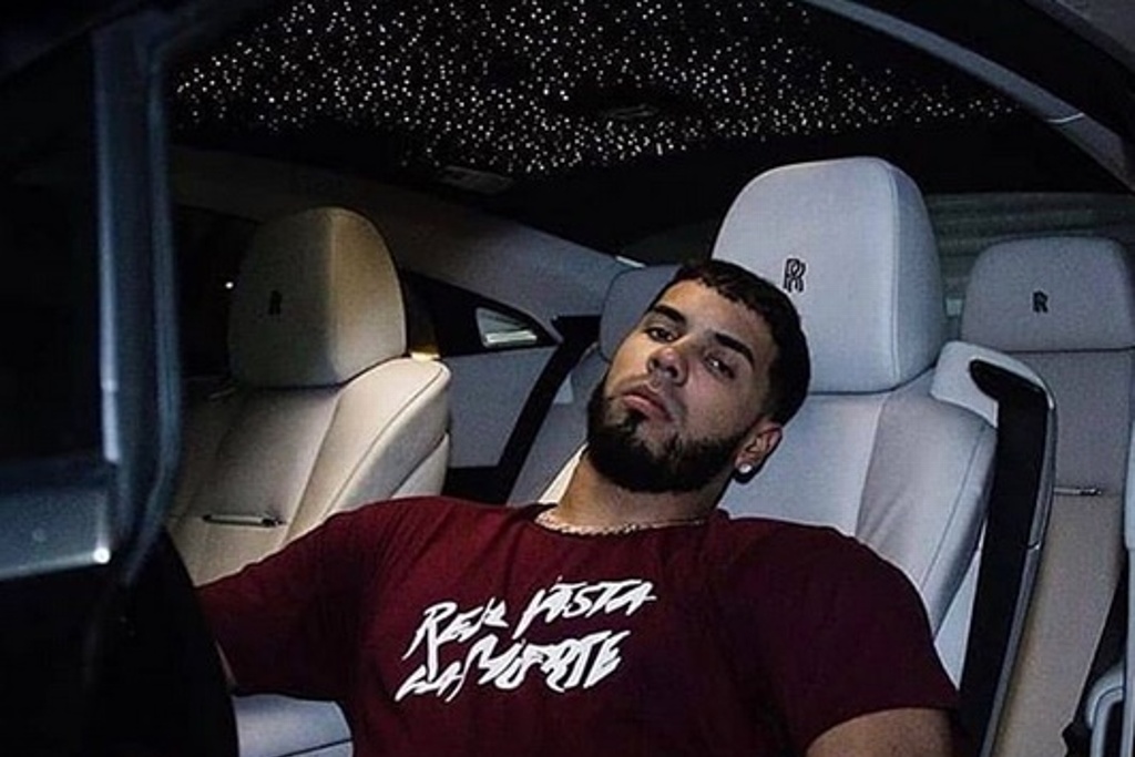 Imagen Tirotean casa de los papás del cantante Anuel AA (+fotos)