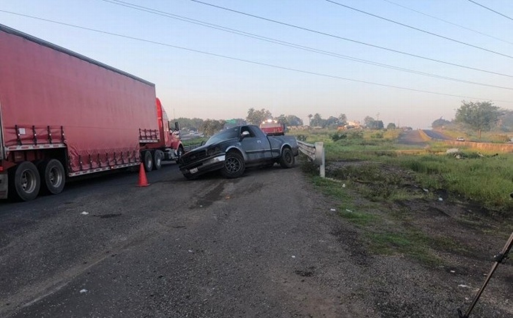 Imagen Accidente deja 8 migrantes heridos en autopista Cosoleacaque-La Tinaja