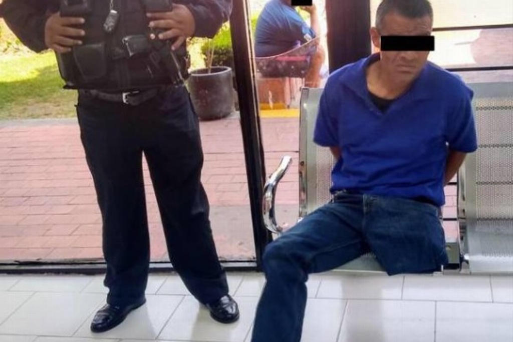 Imagen Detienen a hombre en muletas, sin una pierna, acusado de asalto