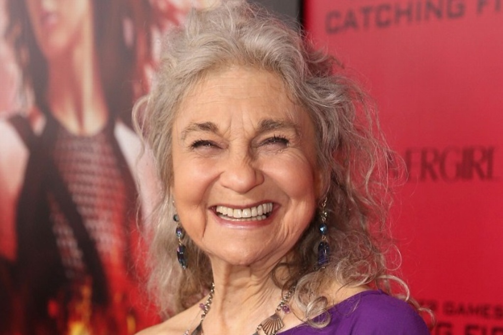 Imagen Fallece Lynn Cohen, actriz de 'Los Juegos del Hambre: En Llamas'