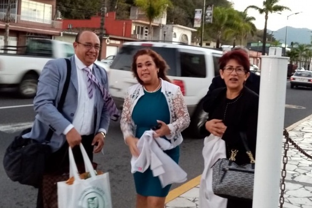 Imagen Nueva titular se reúne con personal de delegación IMSS Sur en Orizaba, Veracruz