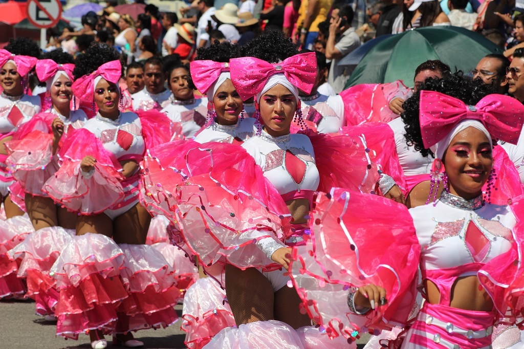 Imagen Cambian hora de inicio del tercer desfile del Carnaval de Veracruz 