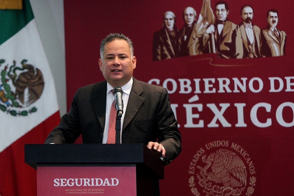 Imagen No hay investigación contra Osorio Chong por Odebrecht, asegura Santiago Nieto