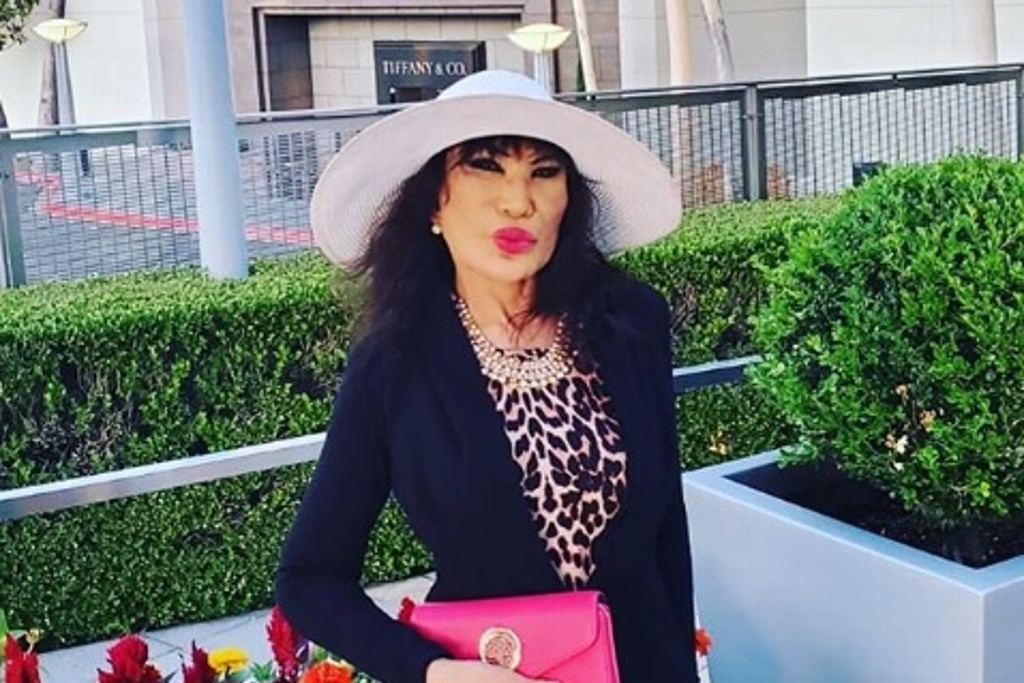 Imagen ¿Verdad que soy muy guapa?: Lyn May presume su nuevo rostro tras operación (+Video)