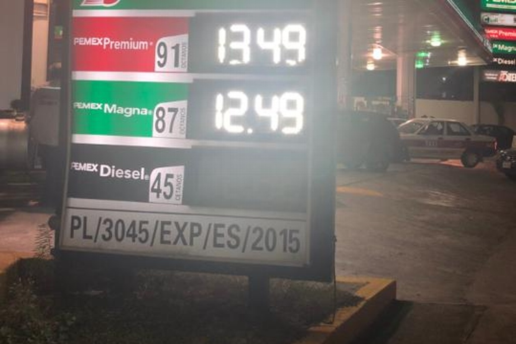 Imagen Venden gasolina hasta en 12.49 pesos en algunas estaciones de zona norte de Veracruz