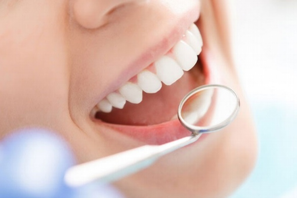 Imagen Señalan que enjuague bucal podría ocasionar daño dental