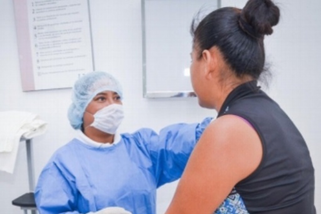 Imagen Dan de alta a 3 primeros pacientes contagiados de coronavirus en Querétaro