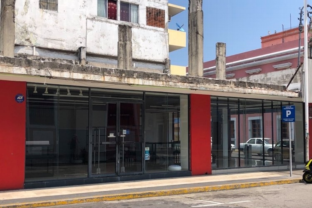 Imagen Cierran comercios en el centro de Veracruz