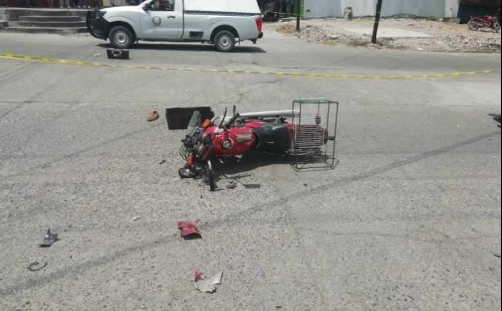Imagen Muere motociclista al impactarse contra auto en Tierra Blanca, Veracruz