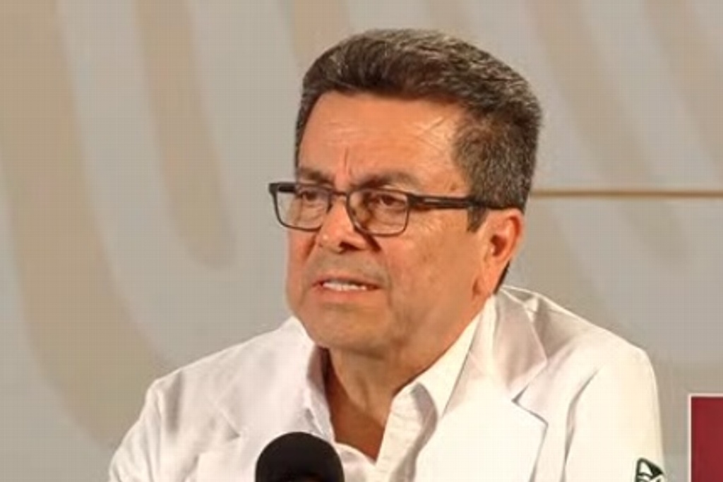 Imagen IMSS recomienda a personal médico no usar uniforme en la calle