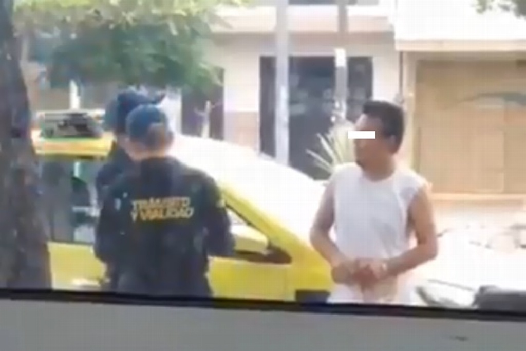 Imagen Captan en video presunto acto de corrupción de elementos de Tránsito de Veracruz 