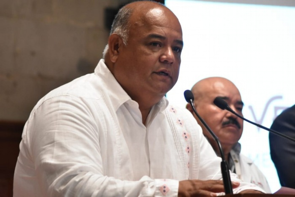 Imagen No se usará fuerza pública para retirar a gente de playas, responde secretario de Gobierno a alcalde de Veracruz