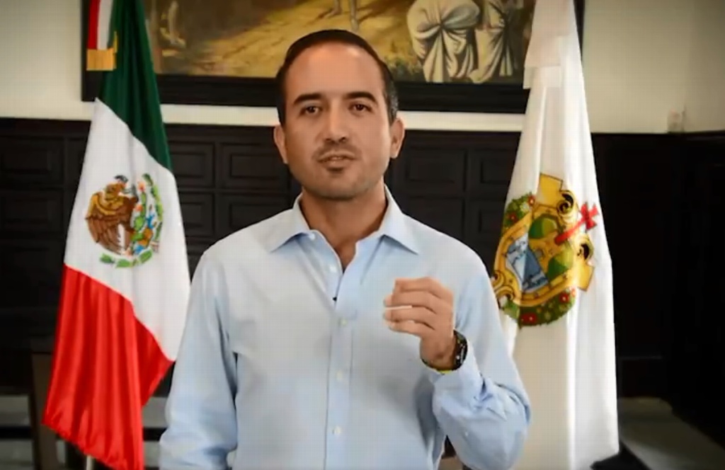 Imagen Alcalde de Veracruz reitera llamado a gobernador para que fuerza pública retire a la gente de playas