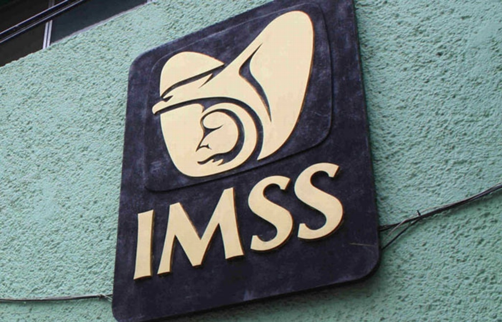 Imagen Fallece enfermera del IMSS por Covid-19, primera víctima del brote intrahospitalario en hospital de Cancún