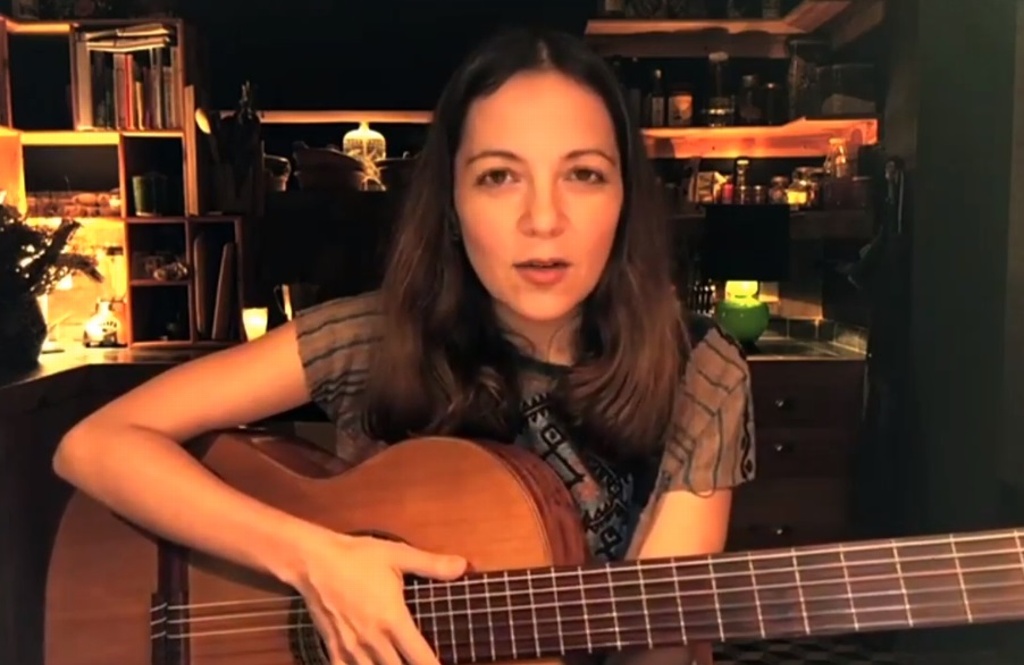 Imagen Natalia Lafourcade dedica concierto a médicos desde Veracruz