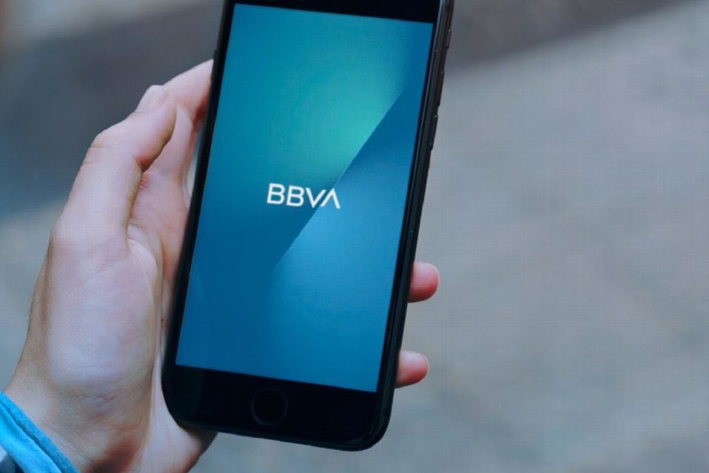 Imagen Usuarios reportan fallas en app de BBVA