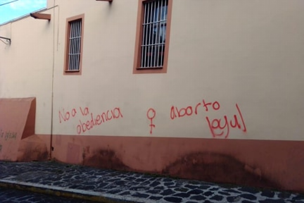 Imagen Arquidiócesis de Xalapa, Veracruz, denuncia ante Fiscalía por iglesias grafiteadas