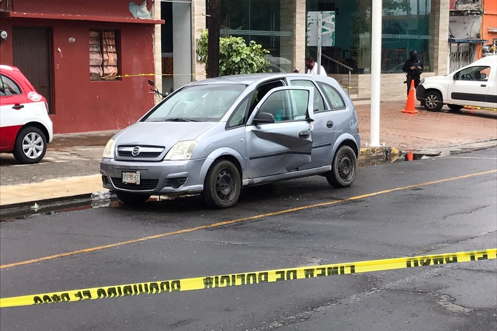 Imagen Hombre muere al interior de su vehículo en avenida de Veracruz 