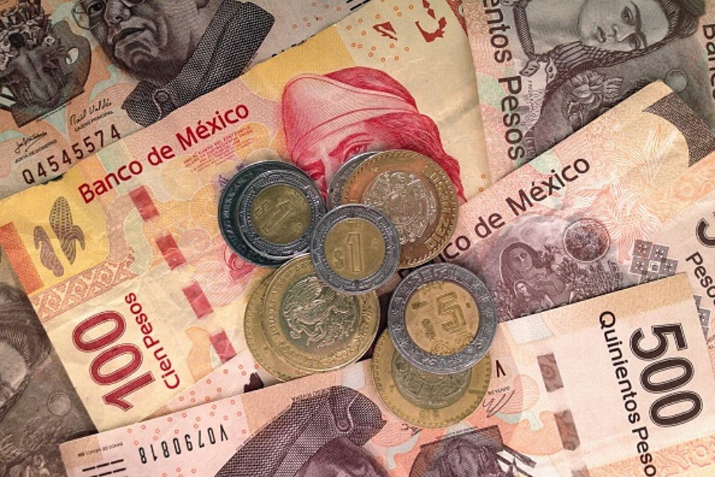 Imagen Peso mexicano se debilita y pierde 0.40% en la jornada
