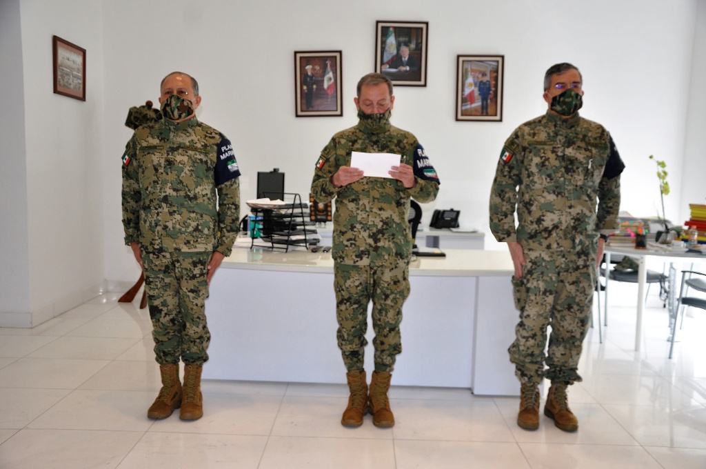 Imagen Almirante Santiago Jorge Morgado Gómez asume mando de Primera Región Naval en Veracruz