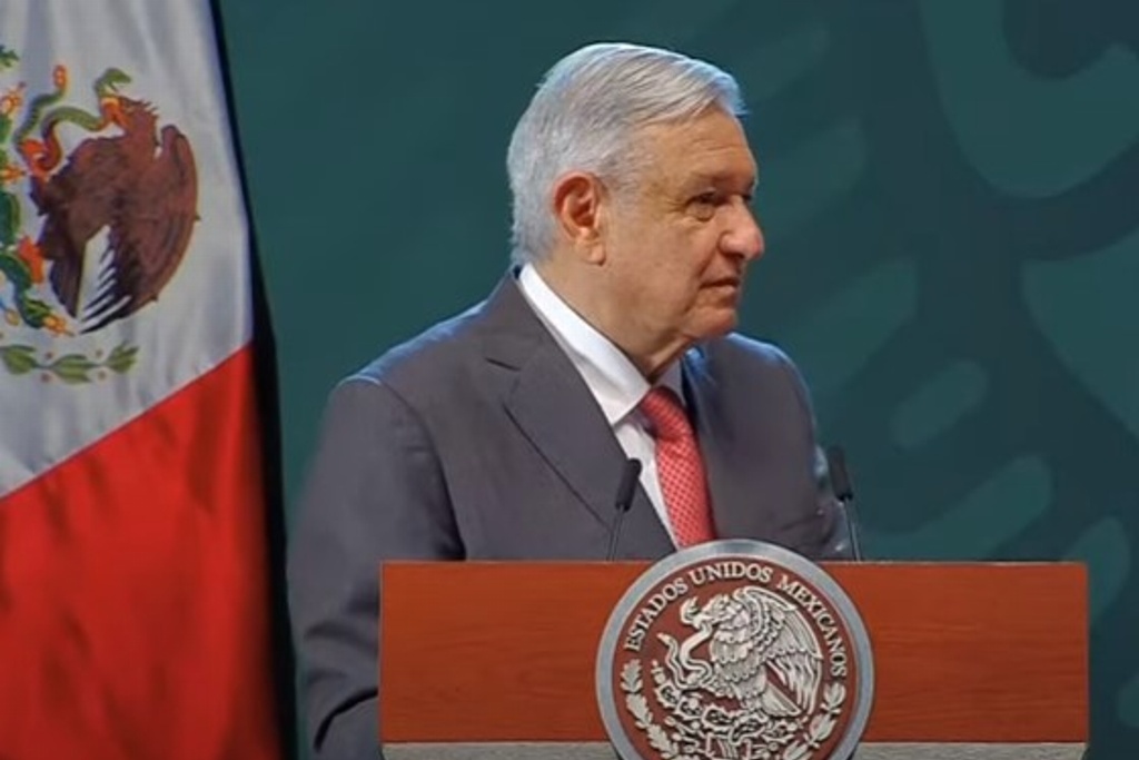 Imagen Una vergüenza que al terminar su gobierno, Iberdrola se llevó a trabajar a Calderón: AMLO