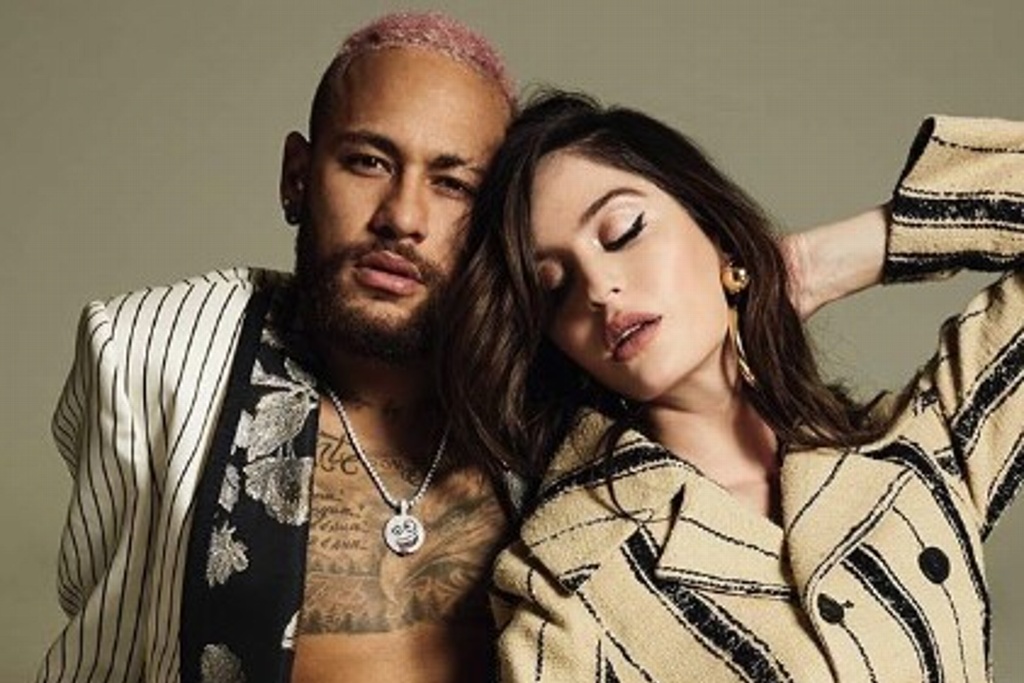 Imagen Expareja de Maluma comparte fotos con Neymar Jr. 