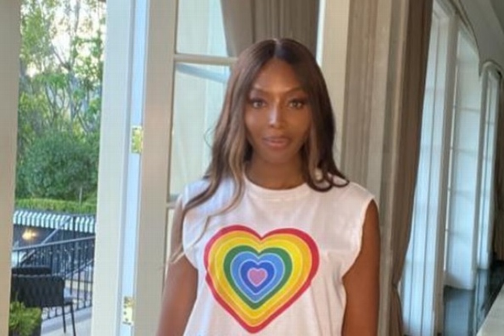 Imagen ¡Desnuda!, así posó Naomi Campbell en el metro de Nueva York