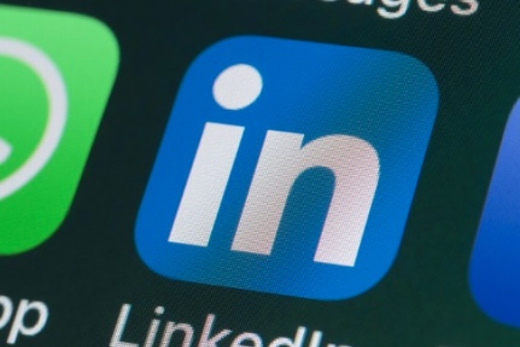 Imagen LinkedIn estrena función para subir clips de audio