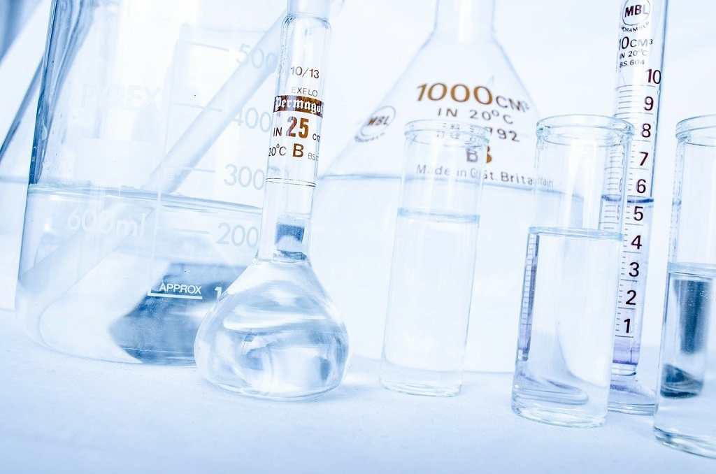 Imagen Inspirados en “Breaking Bad”, estudiantes intentan disolver cuerpo de maestro en ácido