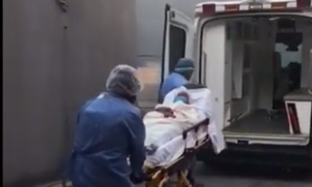 Imagen Paciente de 100 años de edad venció el COVID-19 en Veracruz, así lo despidieron del hospital (VIDEO)