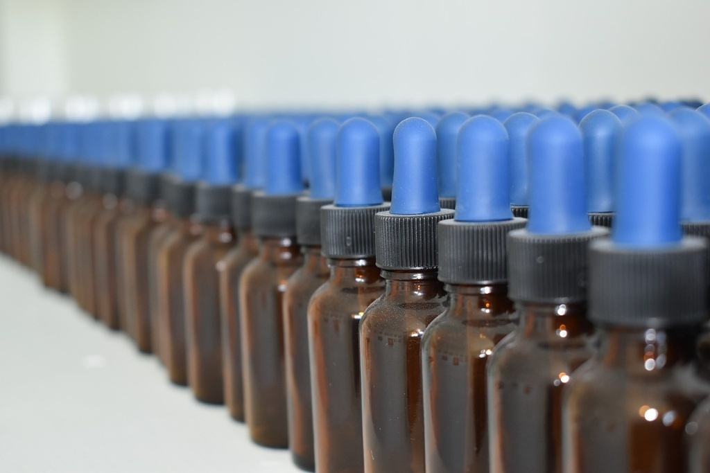 Imagen Dióxido de cloro es riesgoso, es un producto que no tiene un estudio clínico: Doctor